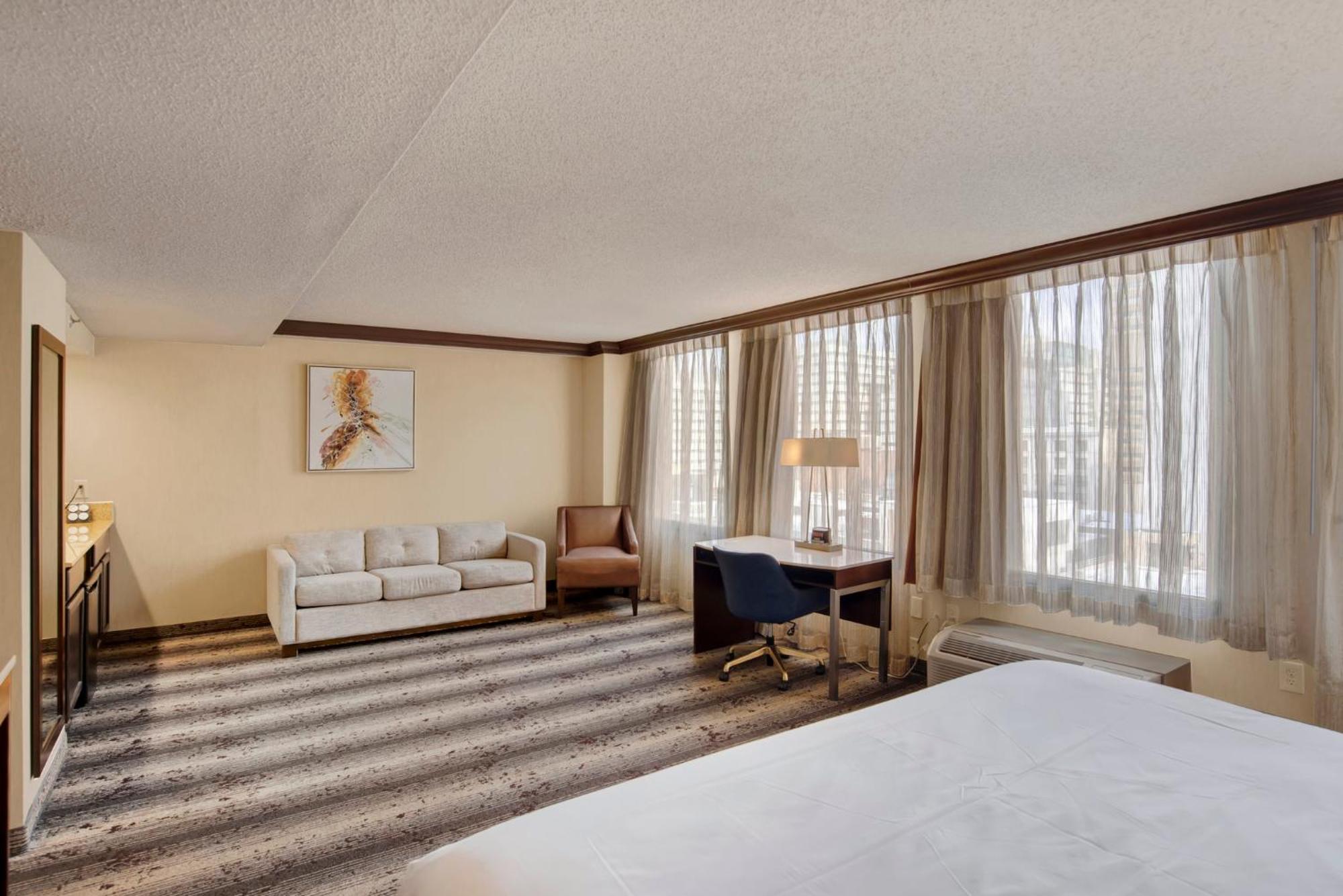Crowne Plaza Hotel Harrisburg-Hershey By Ihg Dış mekan fotoğraf