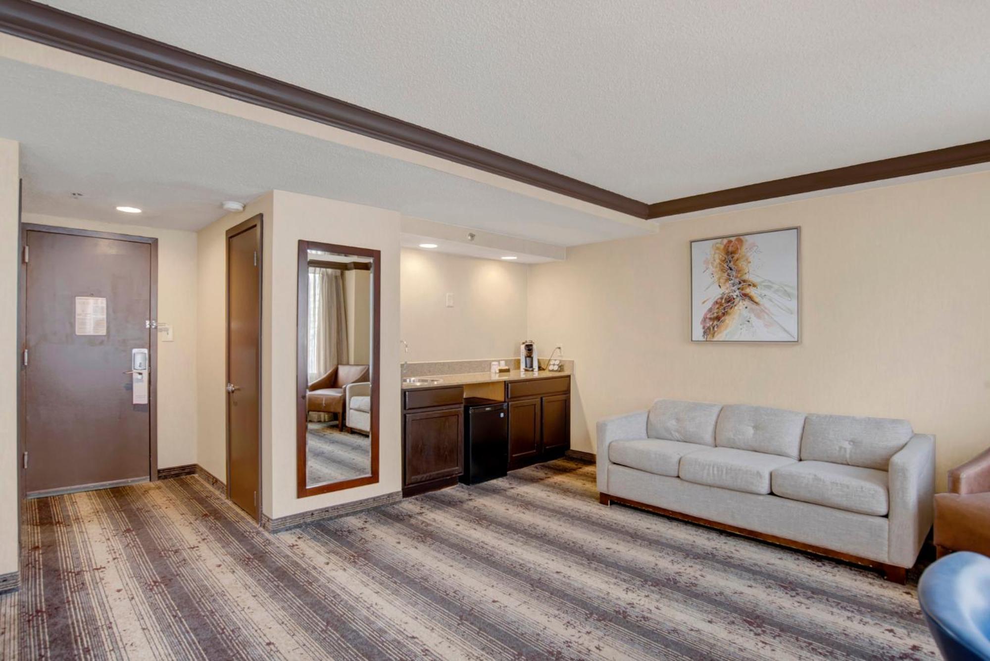 Crowne Plaza Hotel Harrisburg-Hershey By Ihg Dış mekan fotoğraf